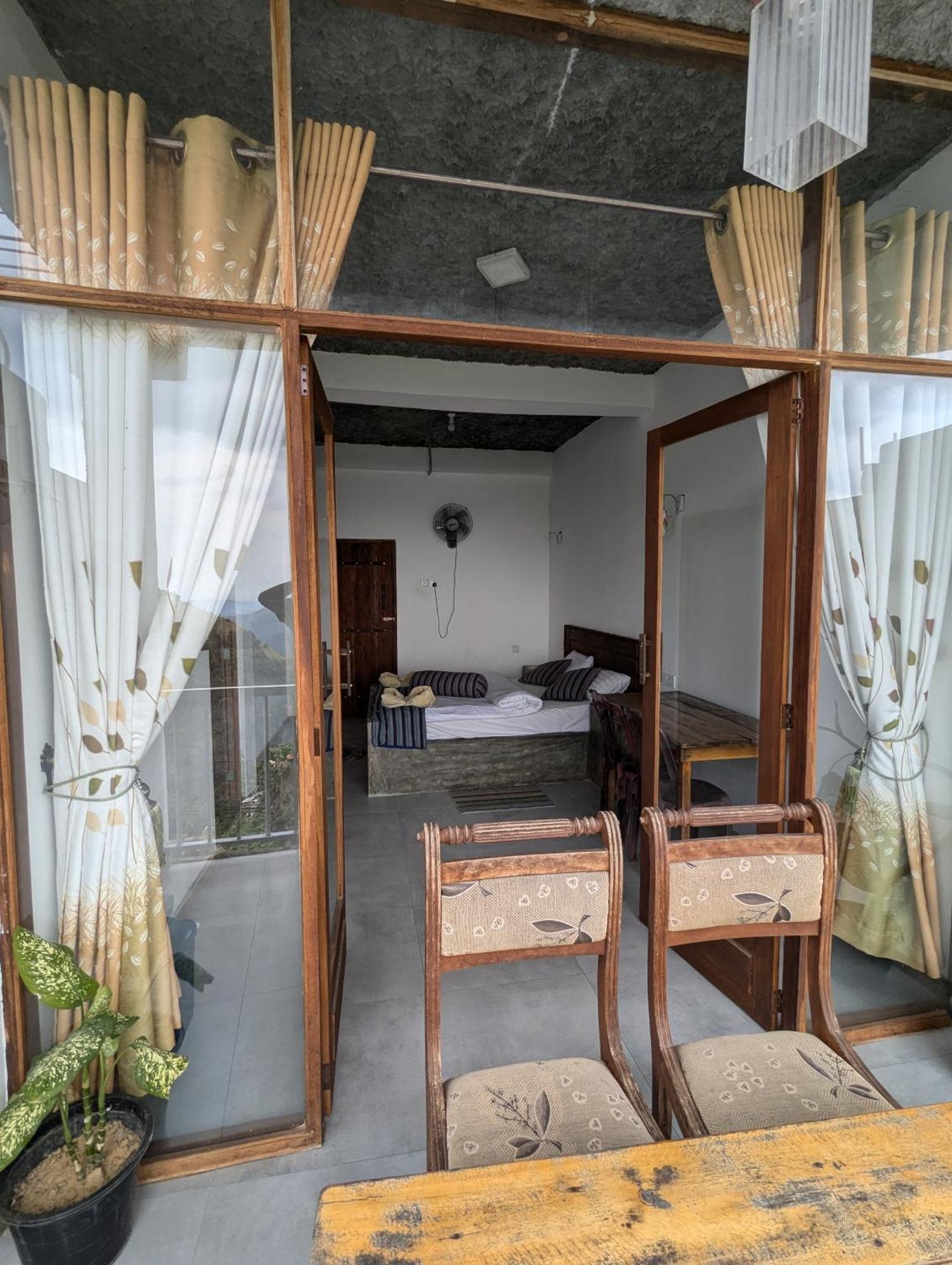 Rock Paradise Homestay Элла Экстерьер фото