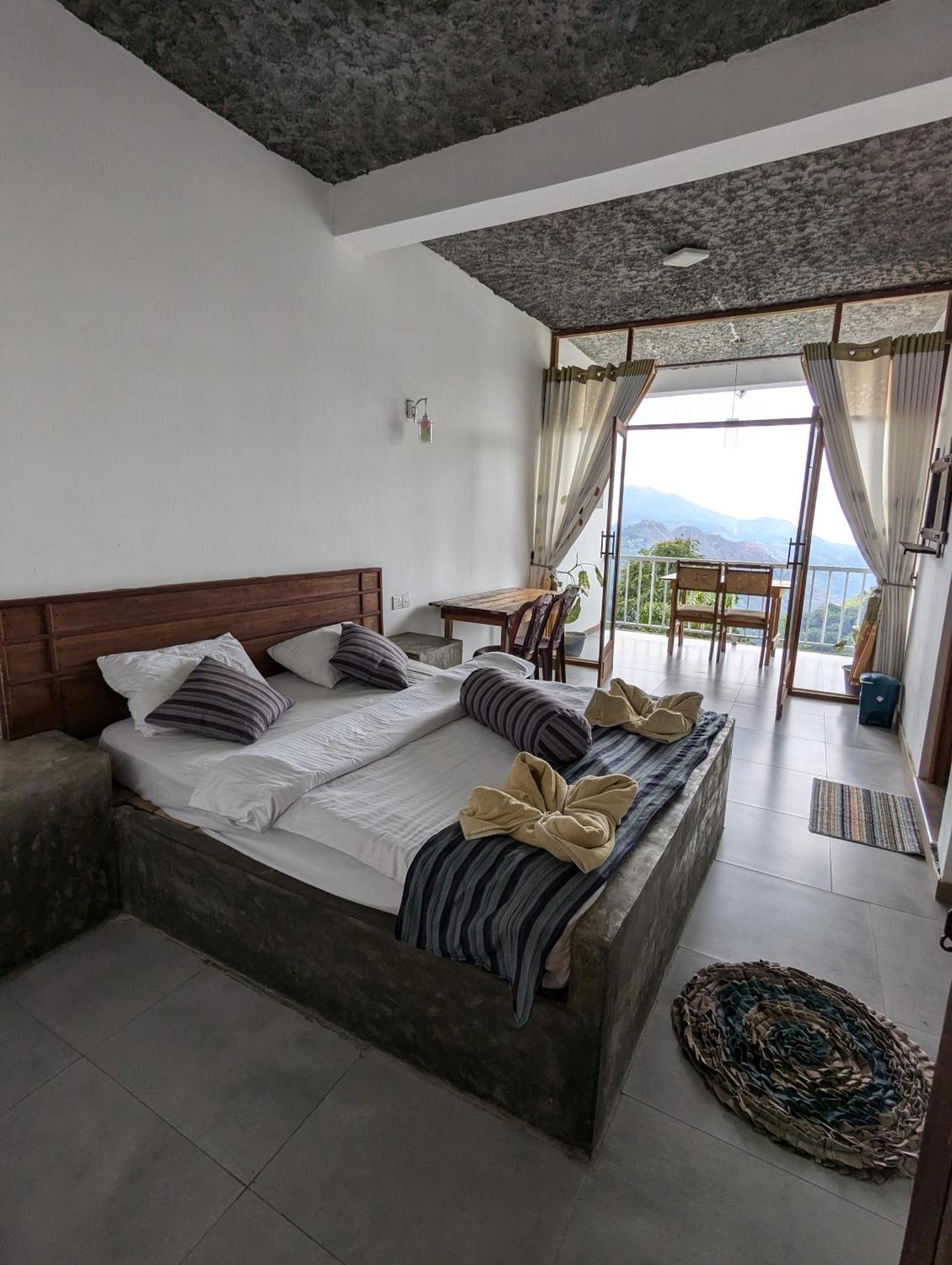 Rock Paradise Homestay Элла Экстерьер фото